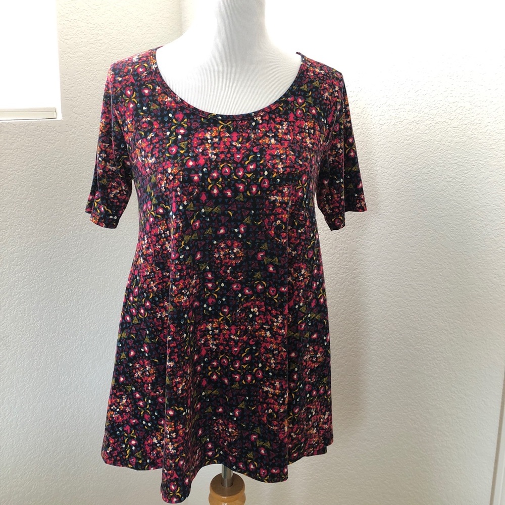 LuLaRoe Perfect T